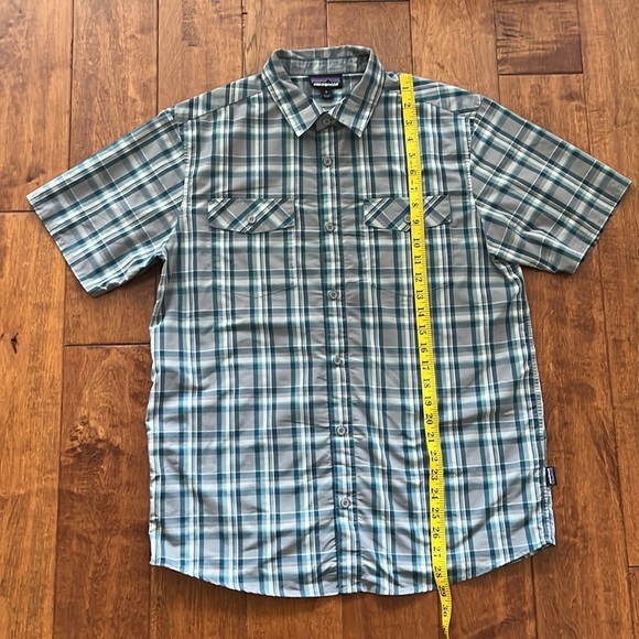 Patagonia Men High Moss Shirt Size M - Picture 3 of 9